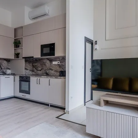 Διαμέρισμα Cozy Pastel & Botanical Mezzanine