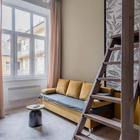 Διαμέρισμα Cozy Pastel & Botanical Mezzanine *